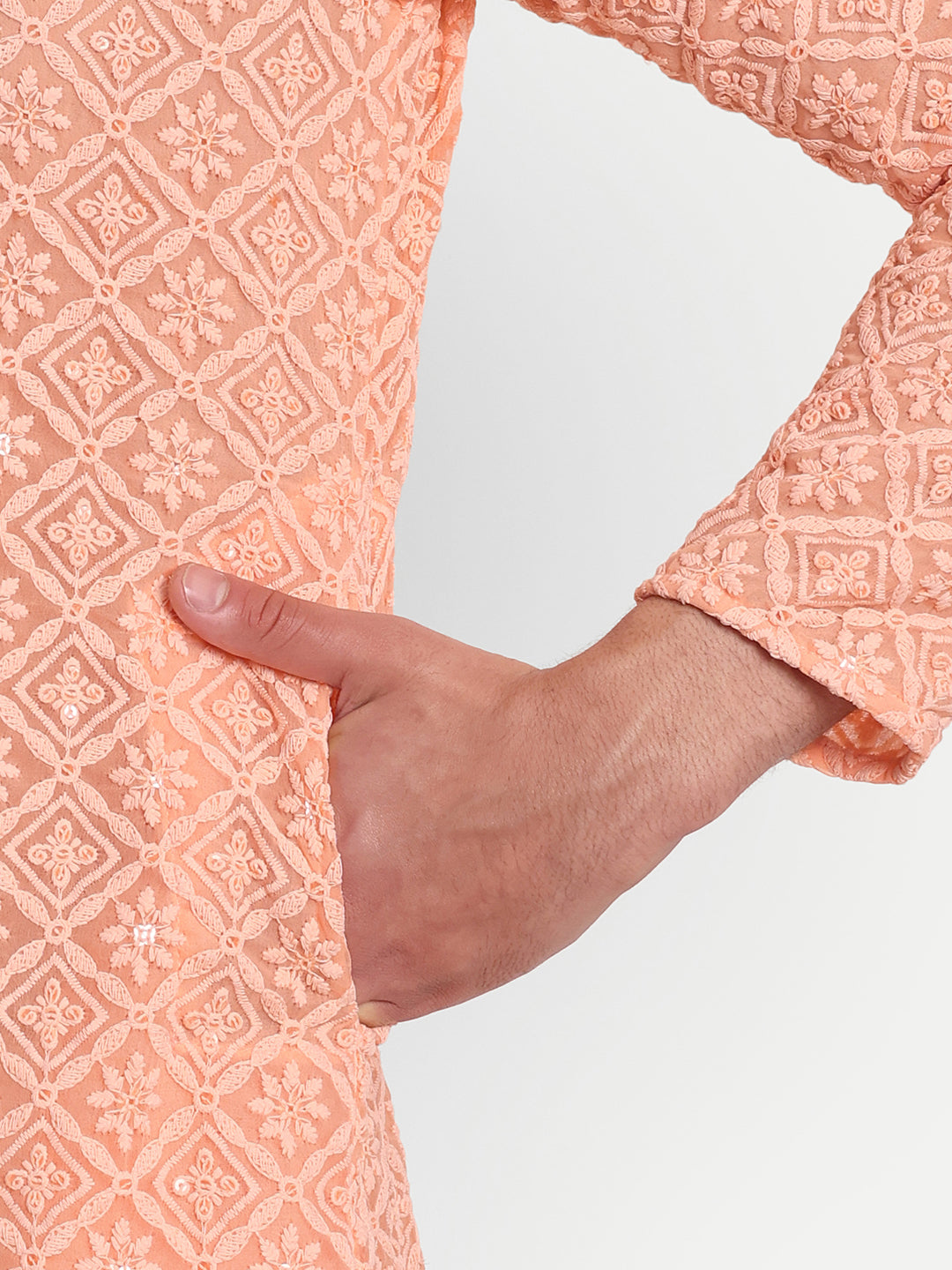 Light Peach Geometric Pattern Thread Embroidery Kurta